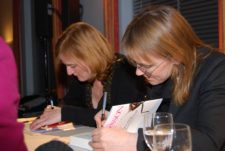 Nina Petri und Asa Larsson
